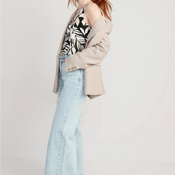 Old Navy Tank Top Deep V Floral Blouse - Picture 2 of 6